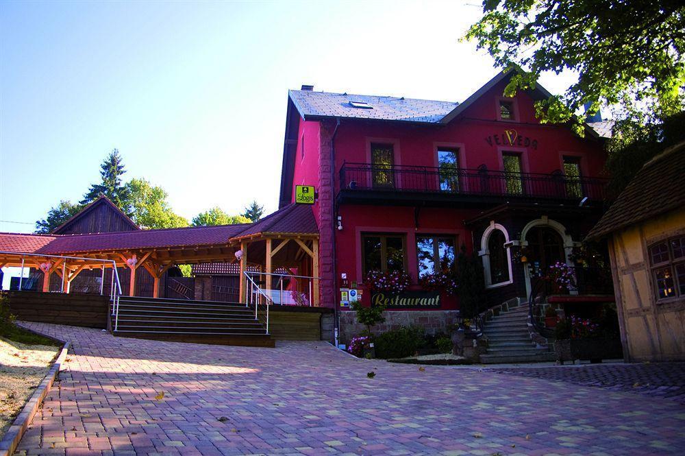 Hotel Restaurant Le Velleda Grandfontaine  Kültér fotó